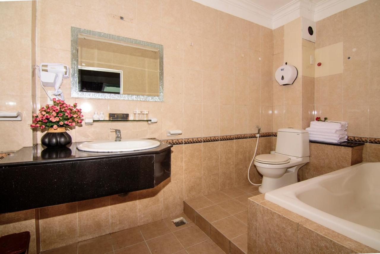 דה לאט Le Nguyen Hotel מראה חיצוני תמונה